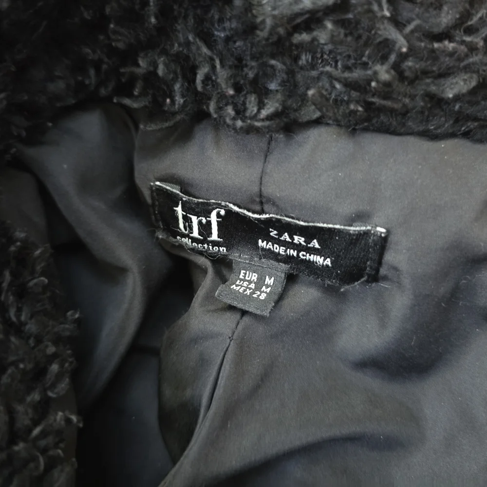 Zara Black Boucle Fleece Teddy Sherpa Faux Fur Cropped Bomber Jacket, M